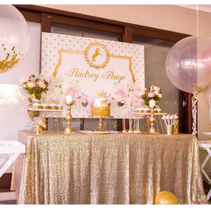 gold-glitter-table-cloth
